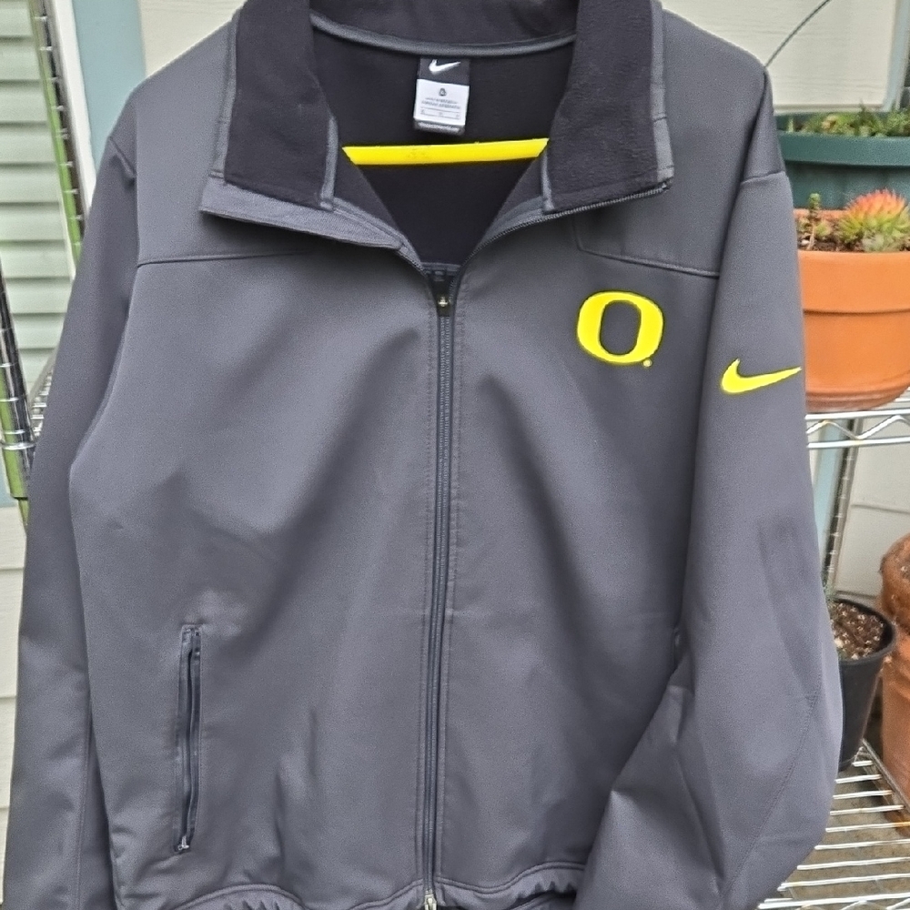 Nike Oregon Ducks XL Sideline Jacket Therma-FIT Dark Grey  (MSTR C)
